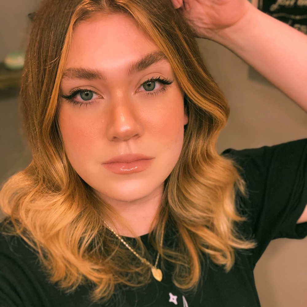 Meet your Posher, Anya